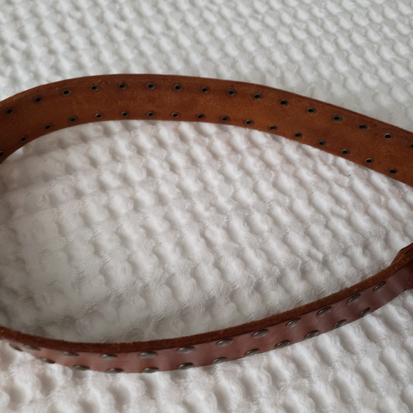 GAP studded camel leather slip belt L #112365 - Picture 6 of 7